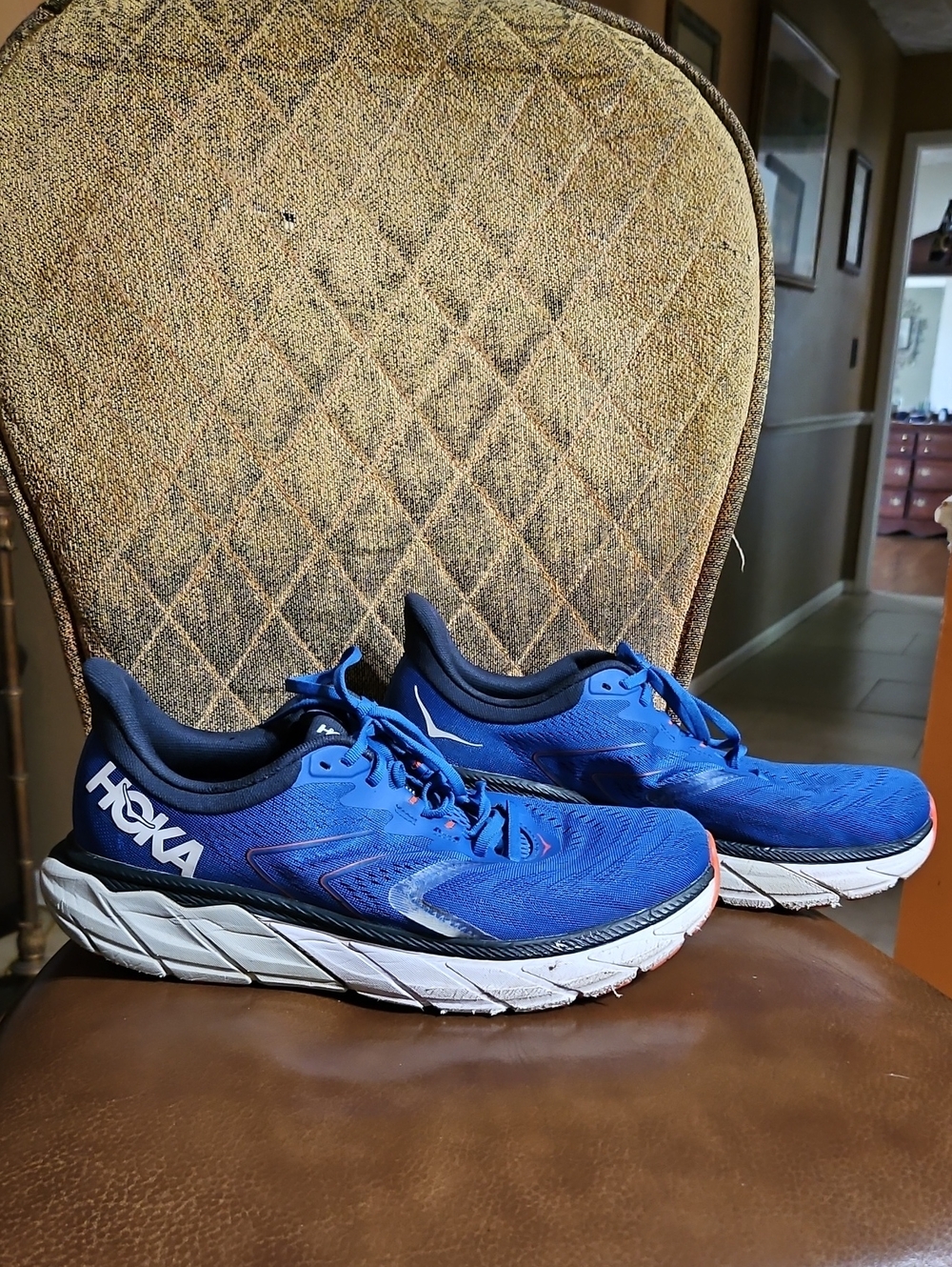 Hoka One One Arahi 5 Blue Orange White Lace Up Sneakers Running Shoes